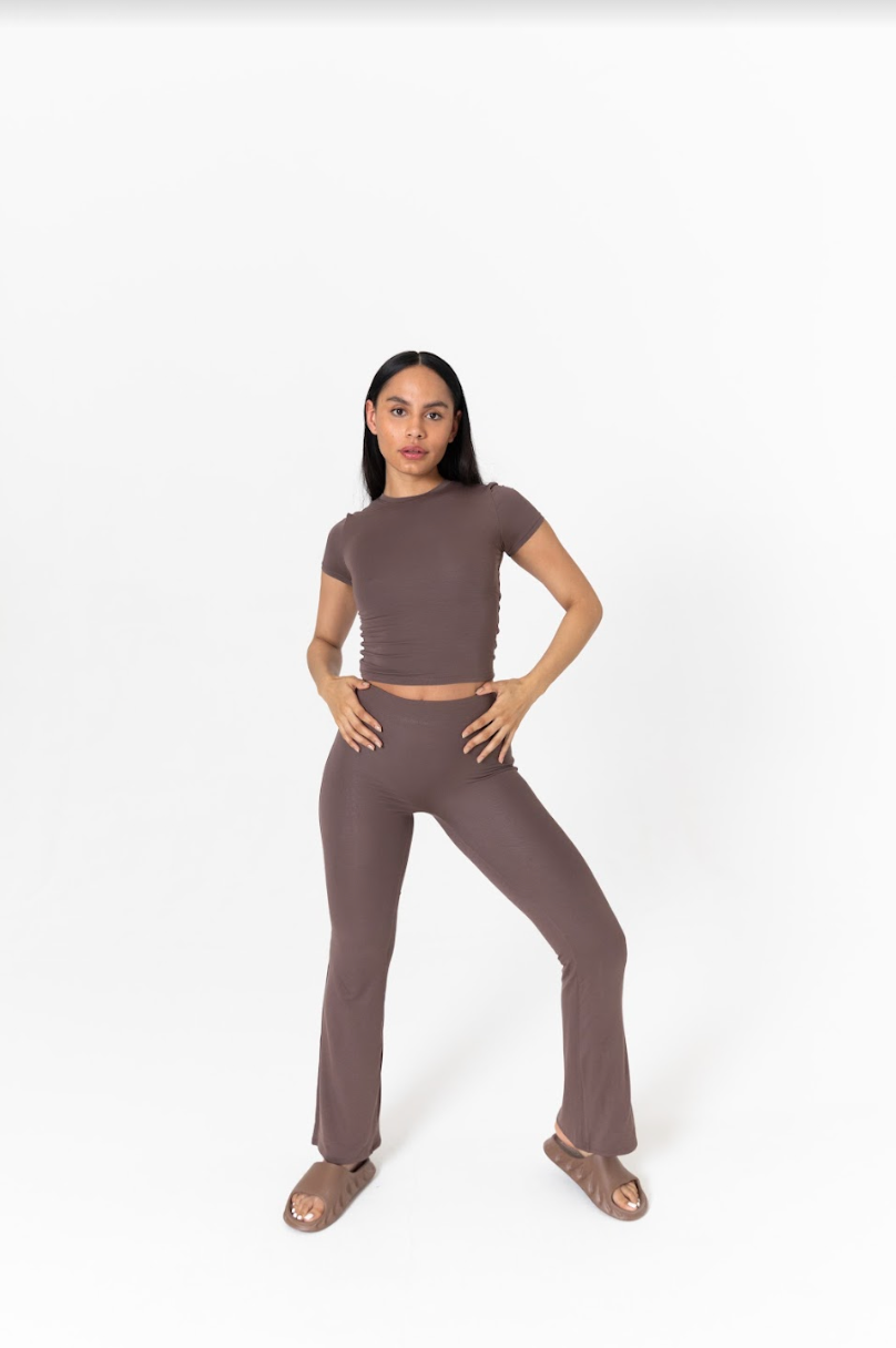 FLARED TROUSERS - MOCHA