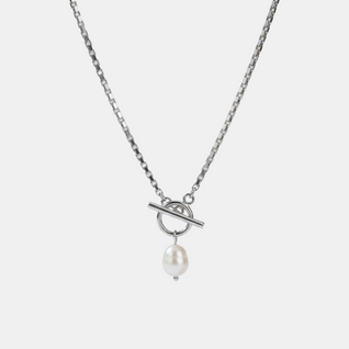 Drop Pearl Necklace