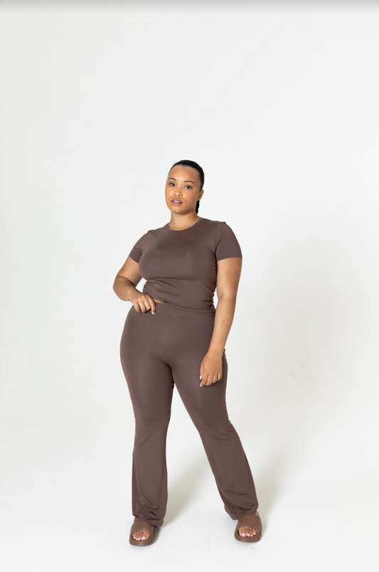 FLARED TROUSERS - MOCHA