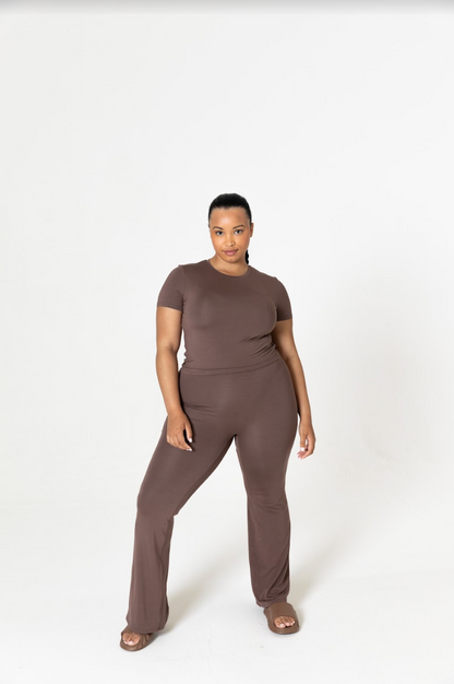 FLARED TROUSERS - MOCHA