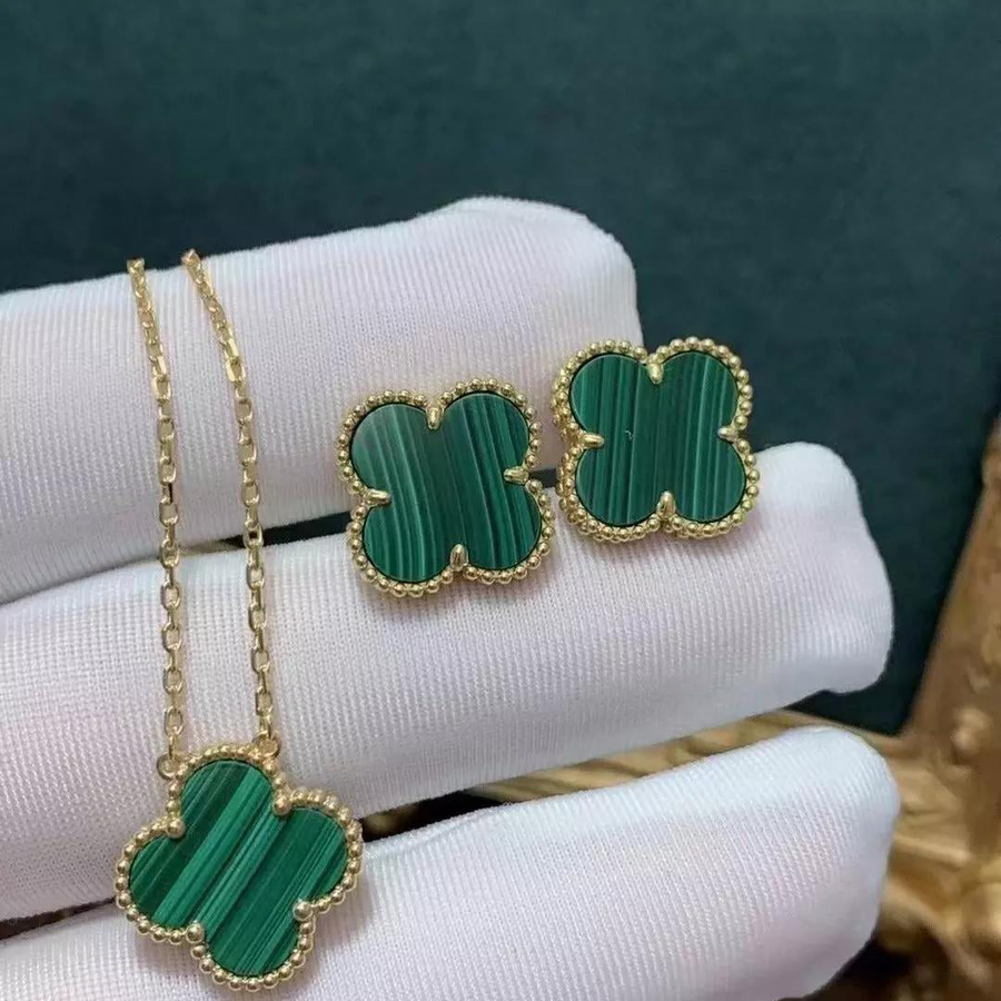 The Aura Clover Set
